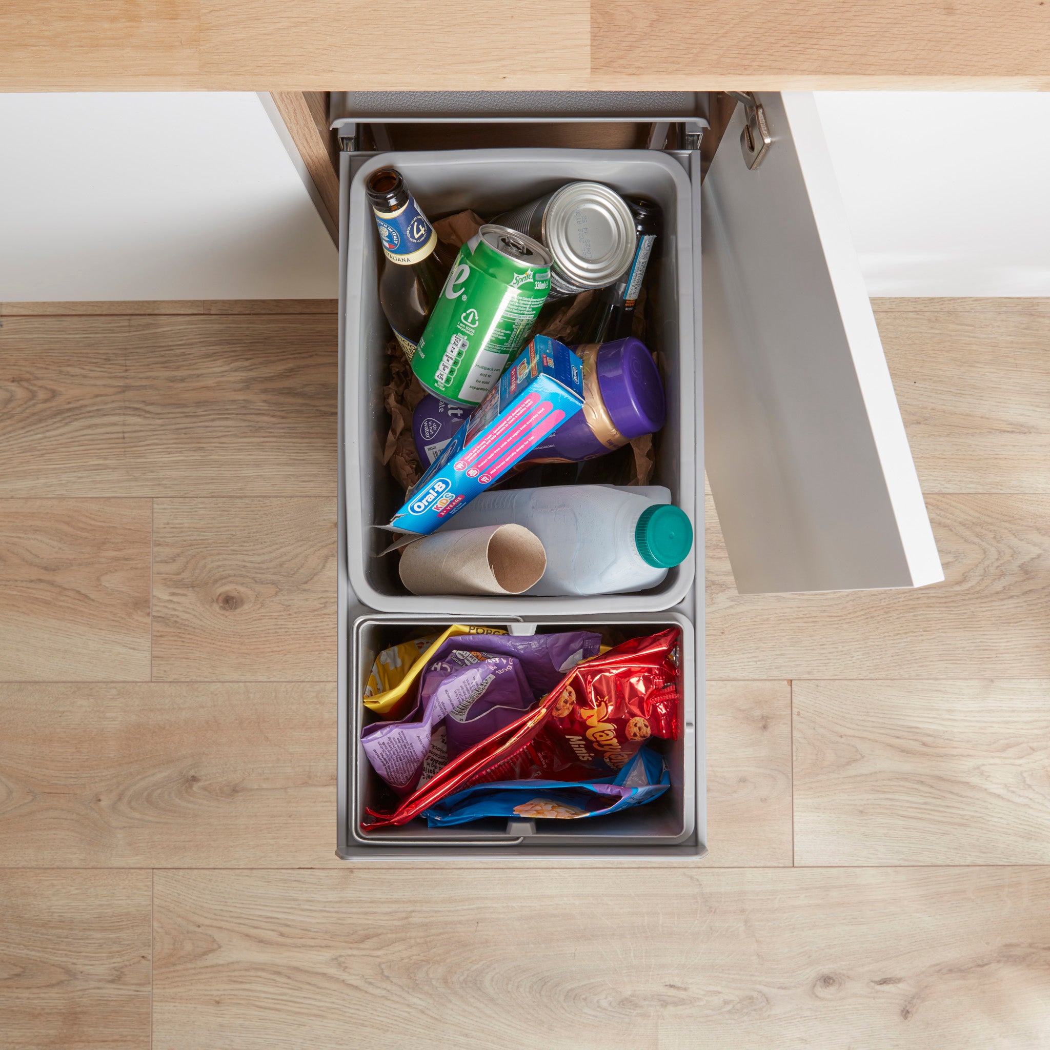 Wesco Big Bio-Double 36L in Alu Grey in a hinged door view both compartments from above