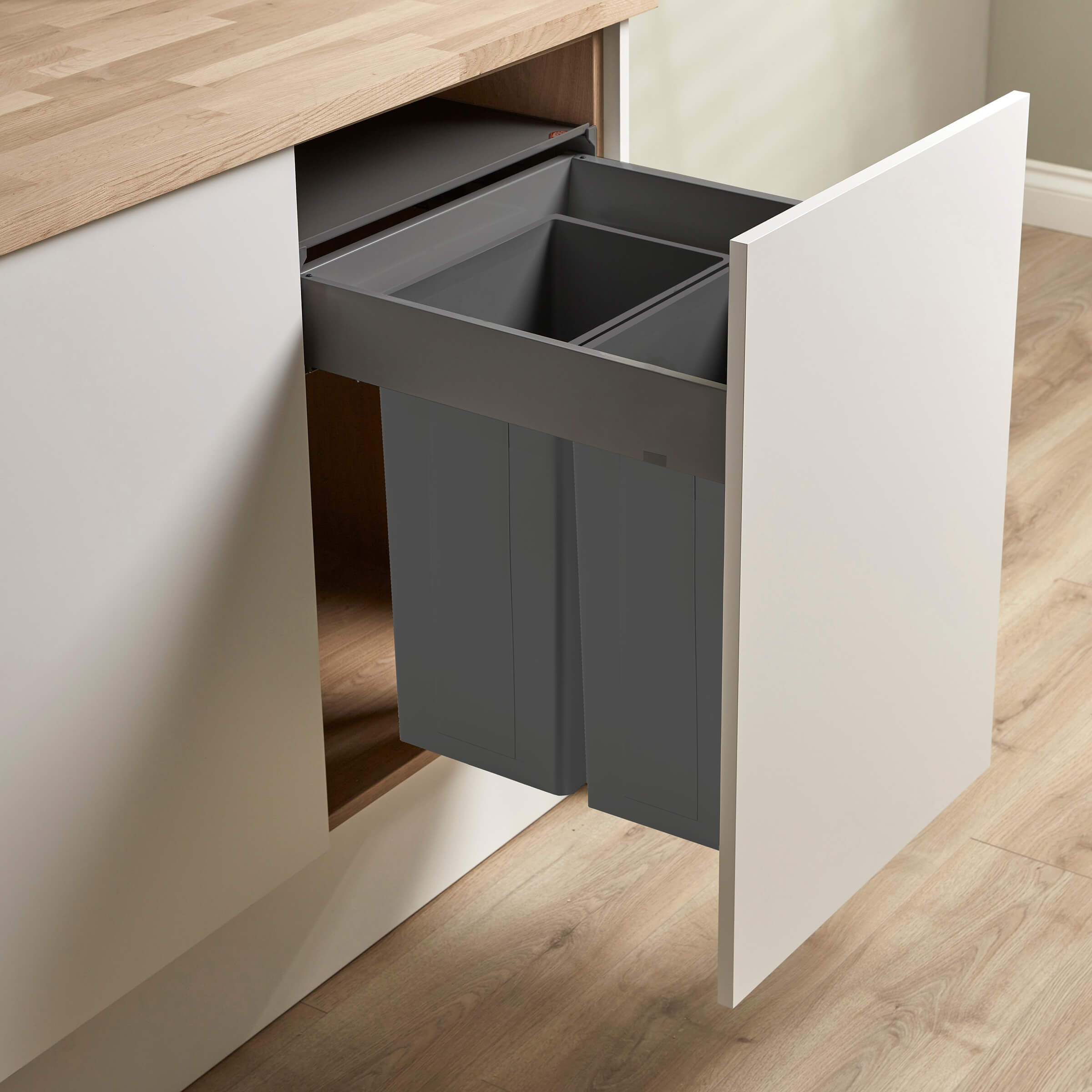 Wesco Pullboy Z pull-out bin system for 500mm cabinets using Blum Merivobox