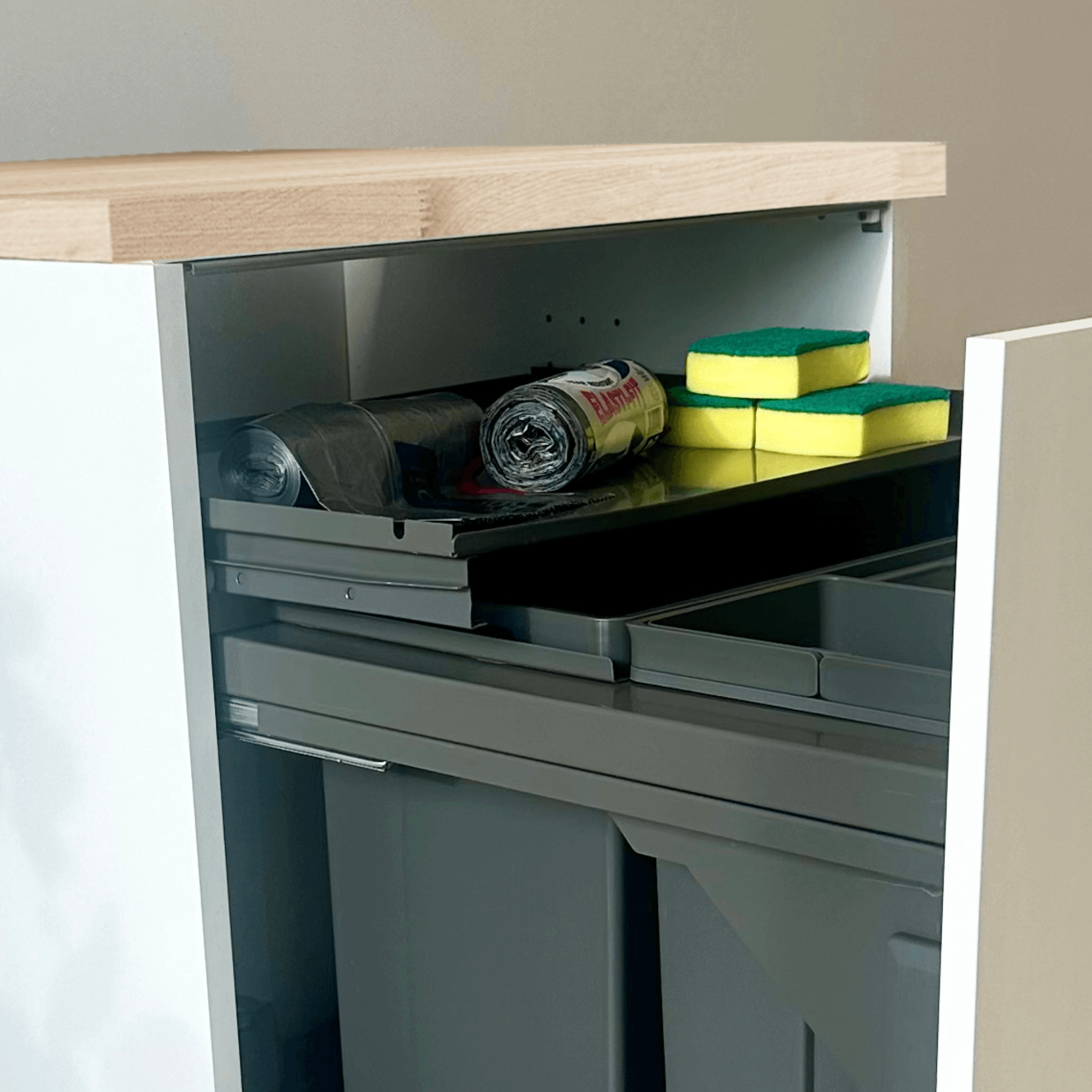 Pullboy Soft Comfort Bin | 2 Compartment | 84L | 600mm Door