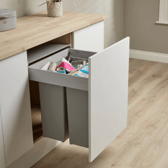 Pullboy Z, the built in waste bin system for pull-out doors