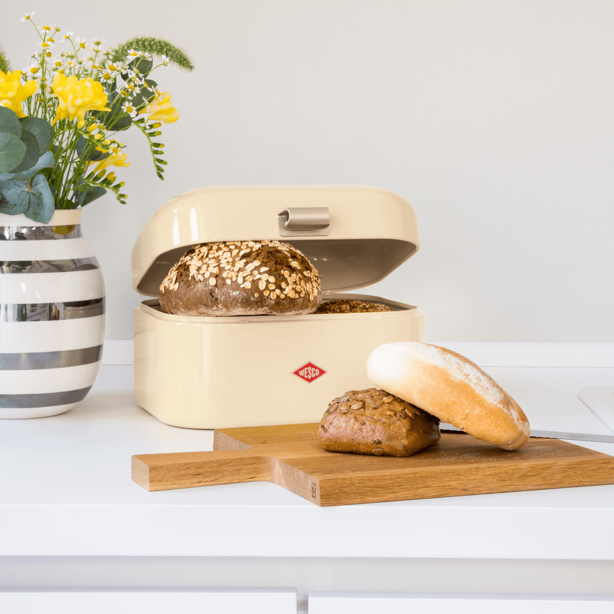 Single Grandy Bread Bin | Almond