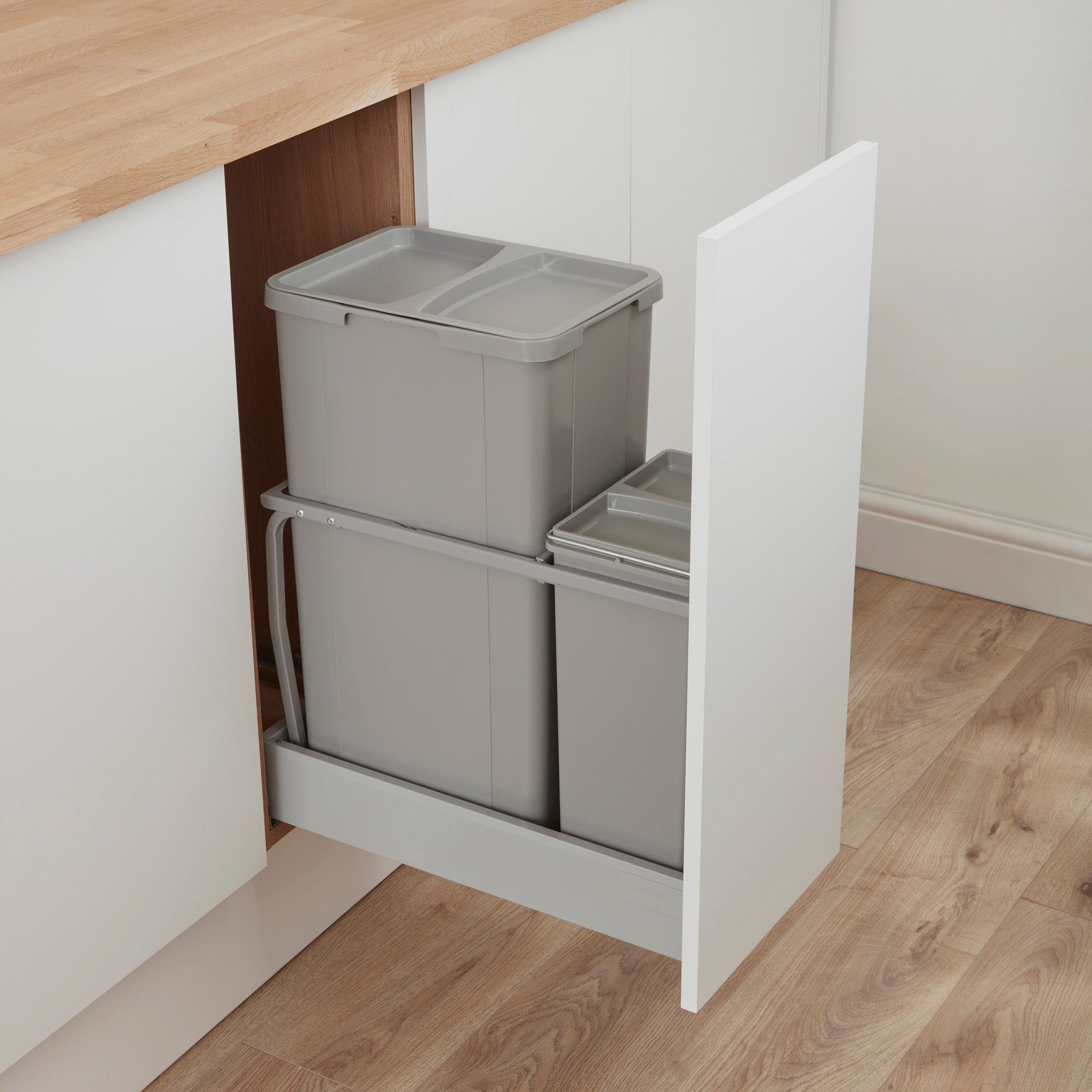 Wesco 300AZ lifestyle in Alu Grey with 2 compartments with individual lids. Pulled out from a kitchen cabinet