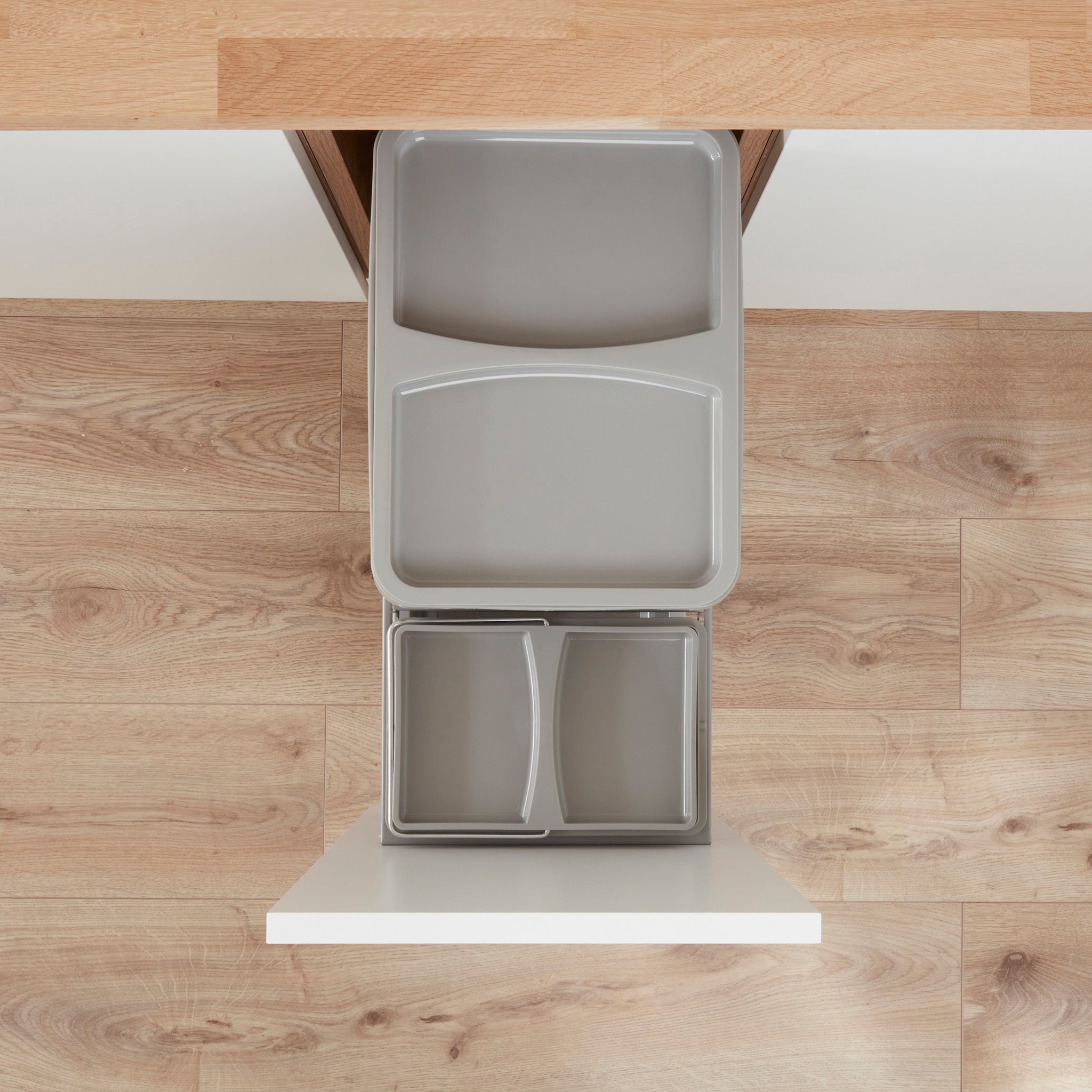 Wesco 300AZ lifestyle from above with individual lids on both compartments