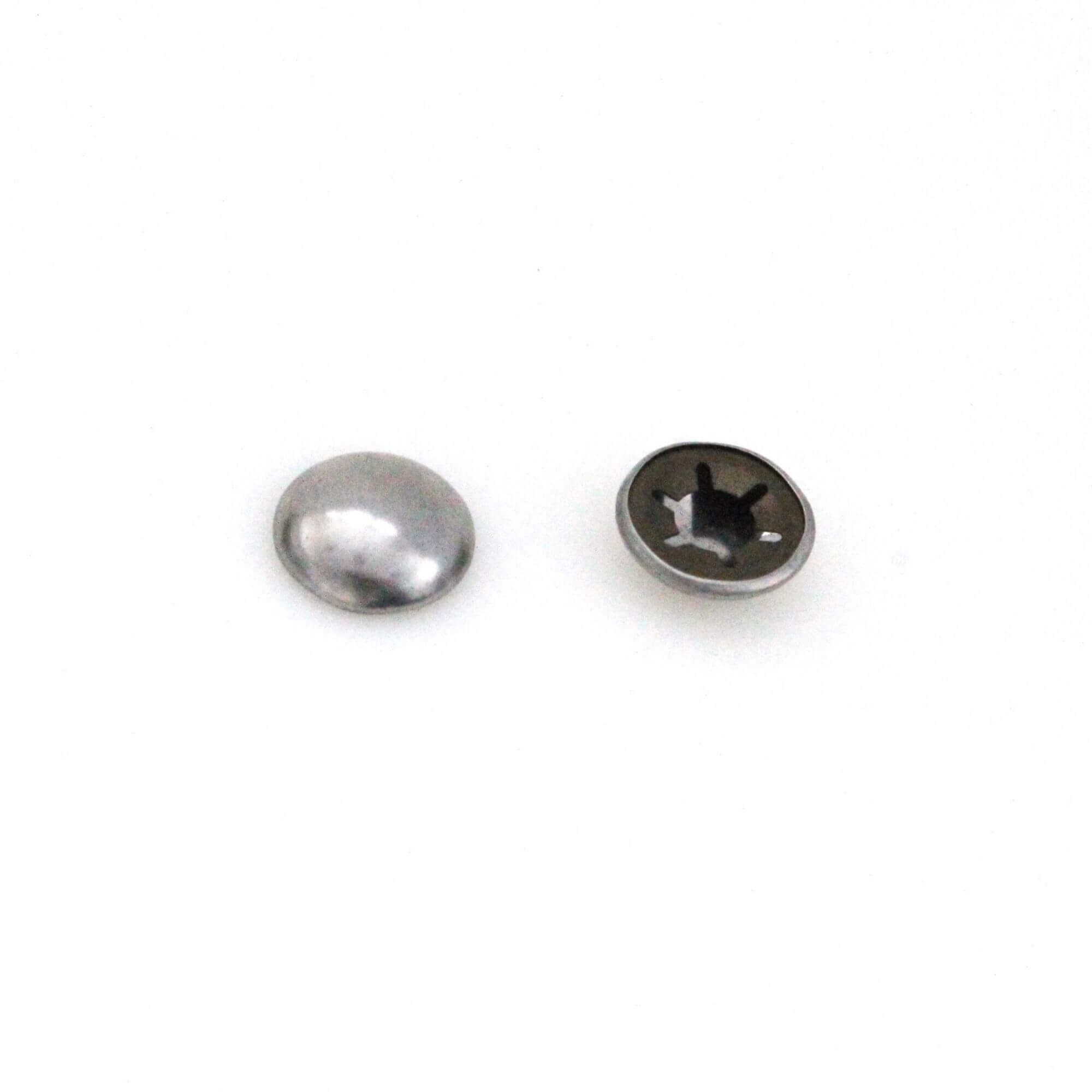 Two Starlock attachments for the Kickmaster 33L, item no. 184631, displayed on a white background.